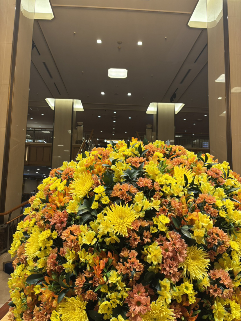 帝国ホテルロビー装花が秋仕様に